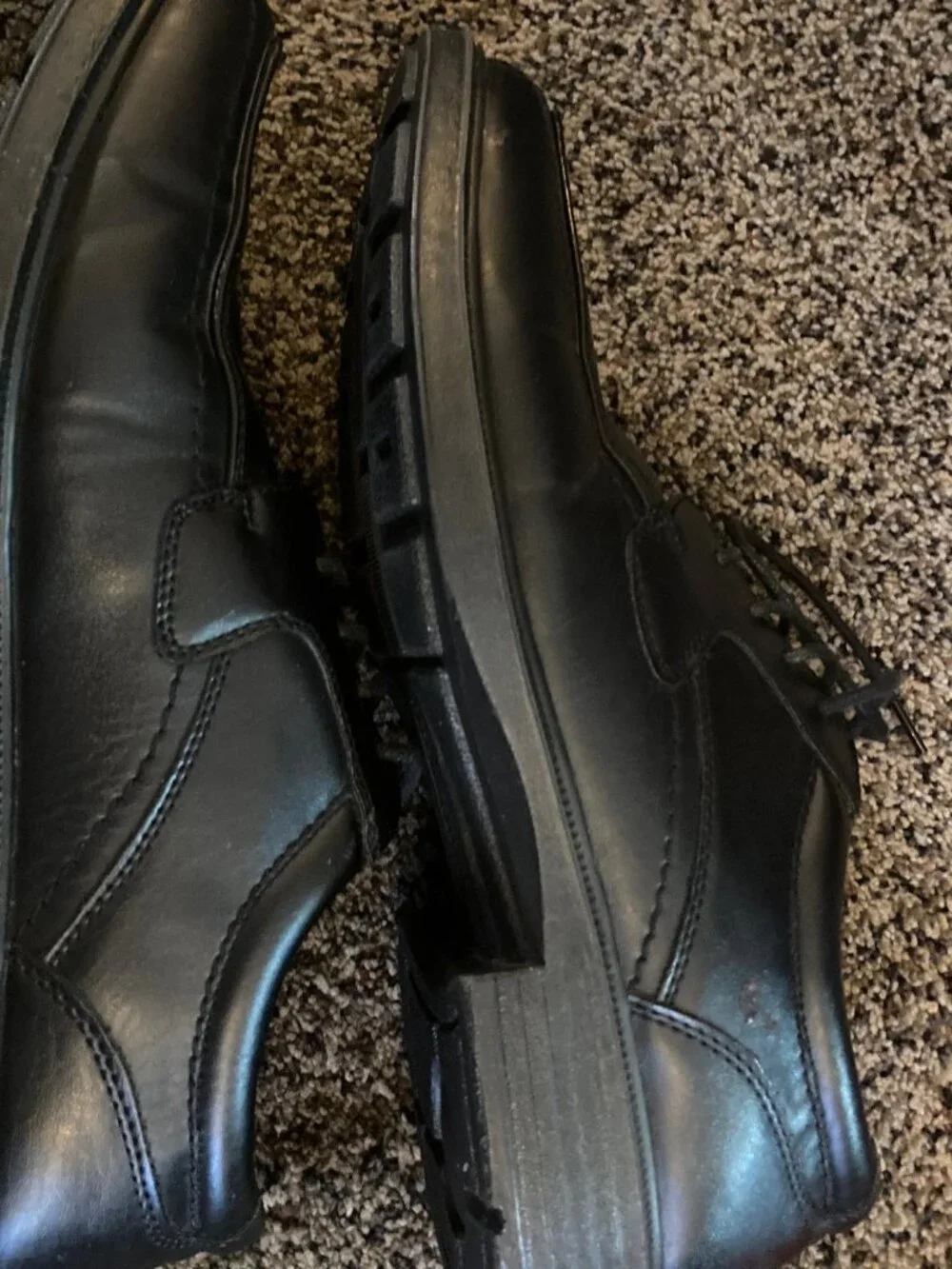 Black dress shoes
